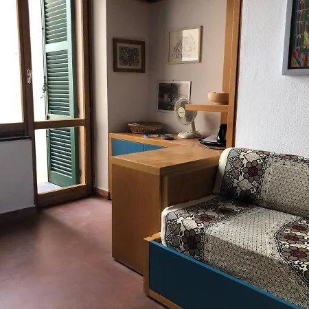 Monolocale Con Piscina E Campo Da Tennis - Liguria Holidays *