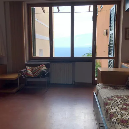Monolocale Con Piscina E Campo Da Tennis - Liguria Holidays