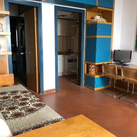 Monolocale Con Piscina E Campo Da Tennis - Liguria Holidays